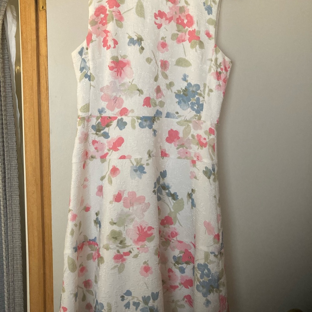 Karl Lagerfeld White Sleeveless Top